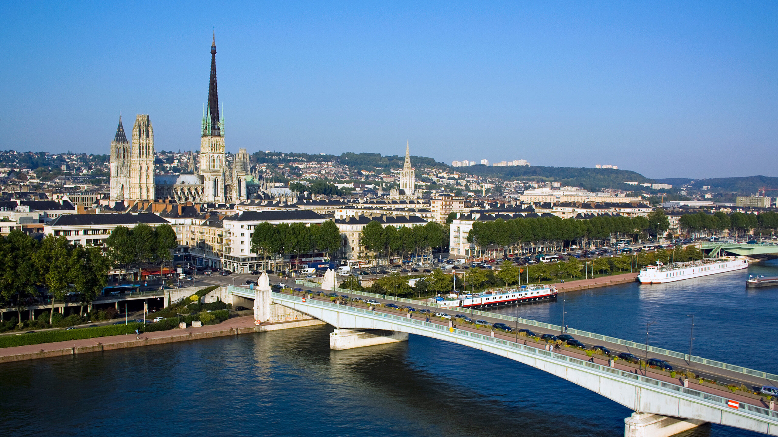 Location France - FEV Group